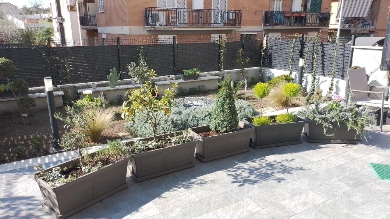 Tiny Green Apartament In Rome - Magliana Exterior photo